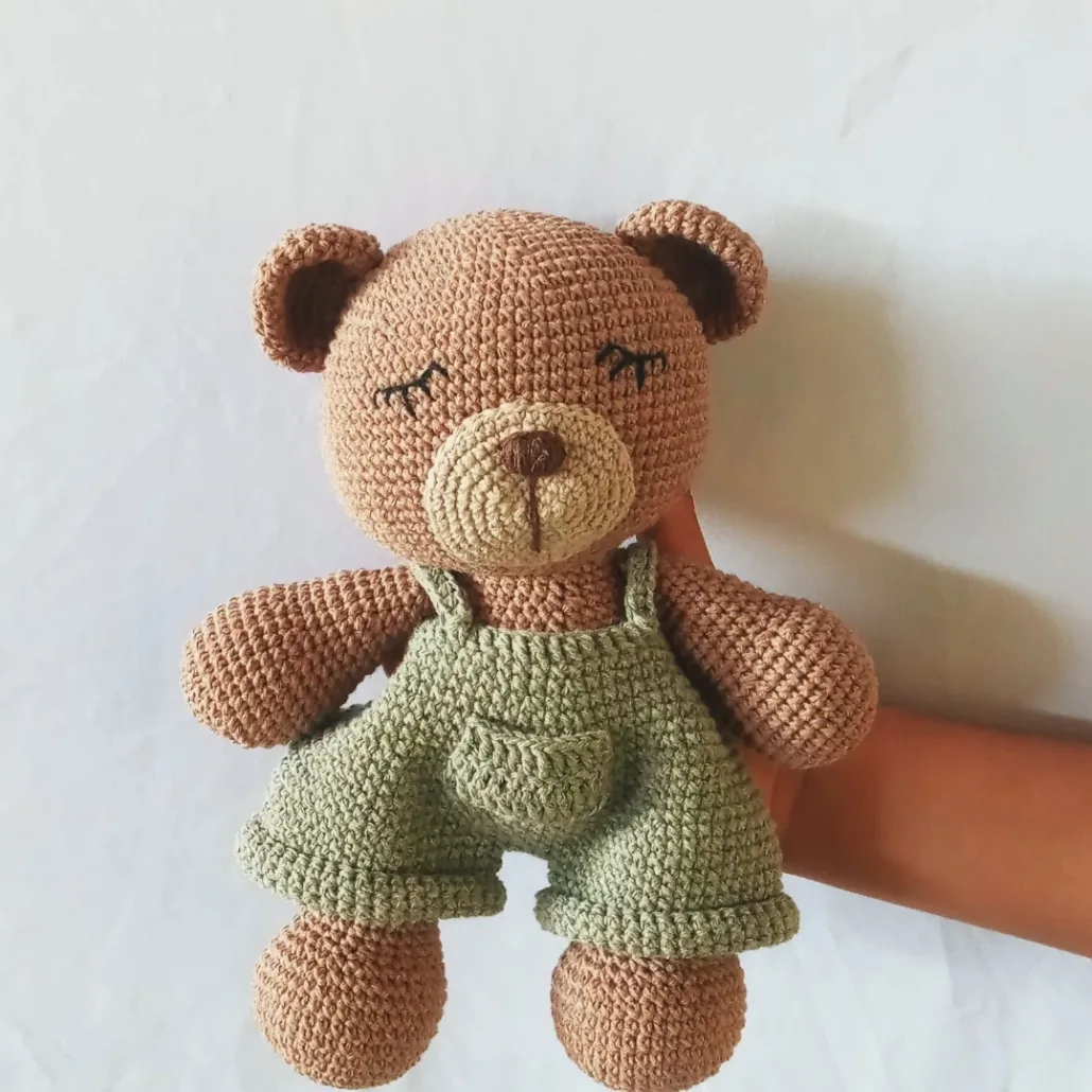 Animalito de apego tejido a crochet